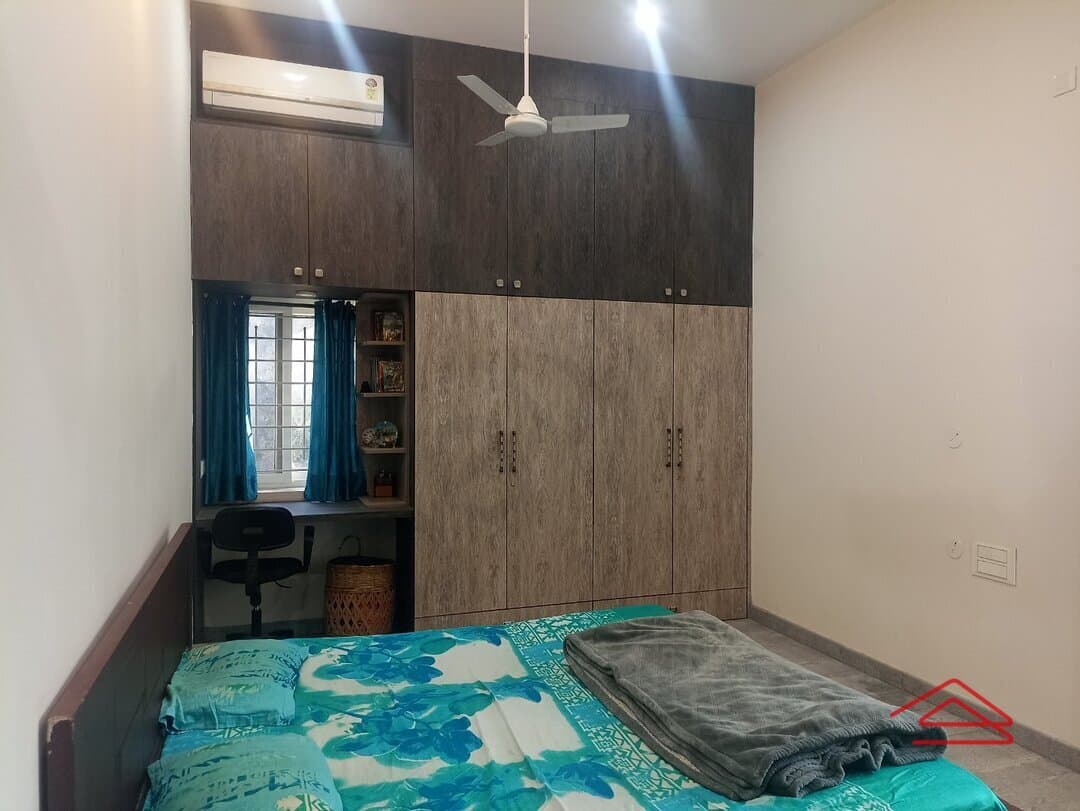 bedrooms 1