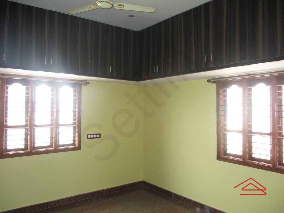 bedrooms-5Em6.jpg