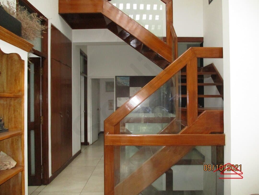 halls-ddrD.jpg