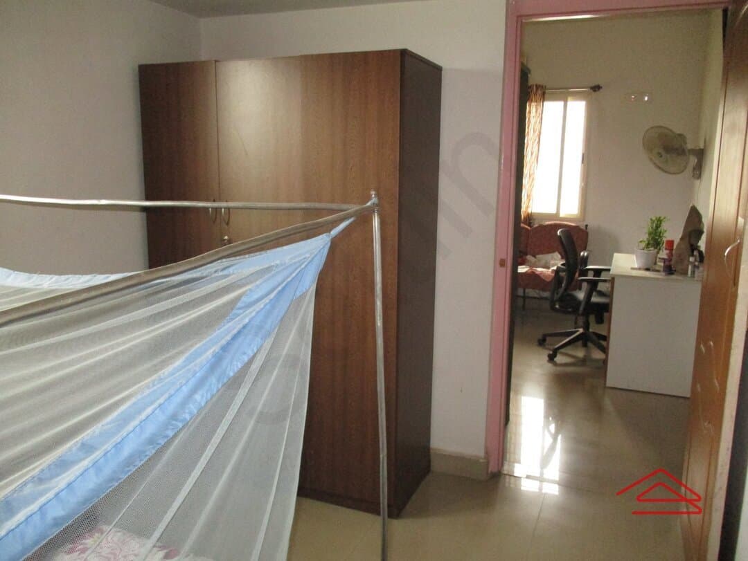 bedrooms-efkB.jpg