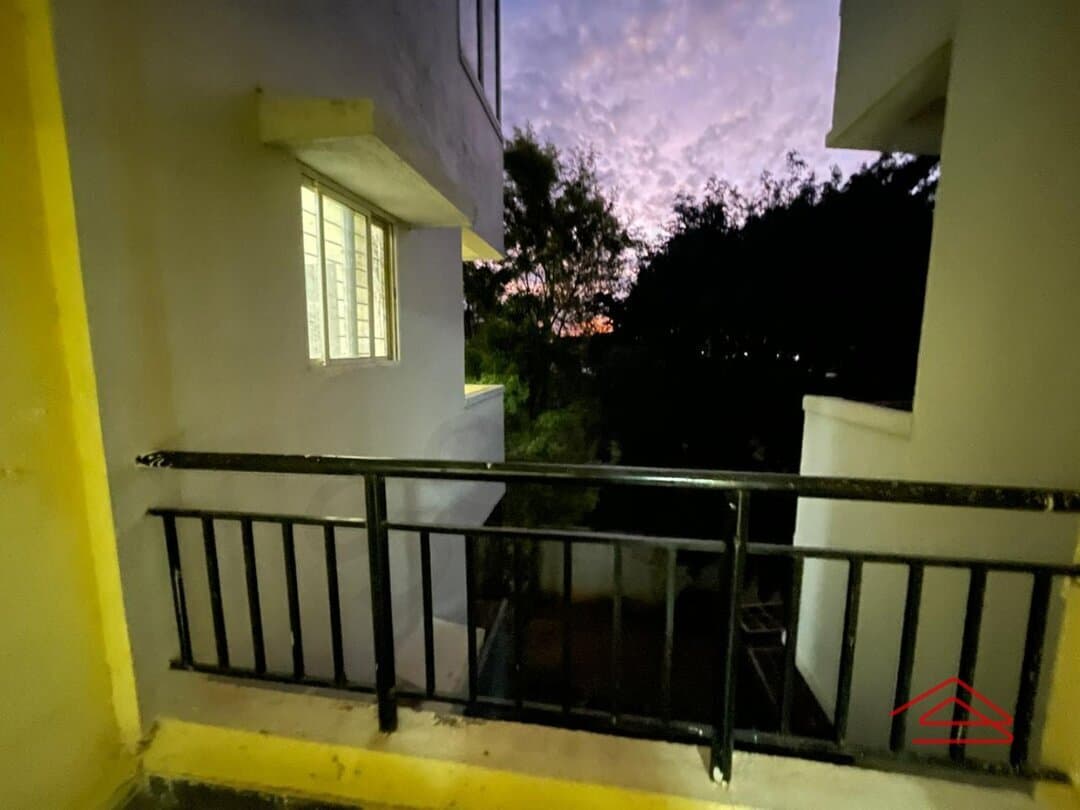 Balcony 2