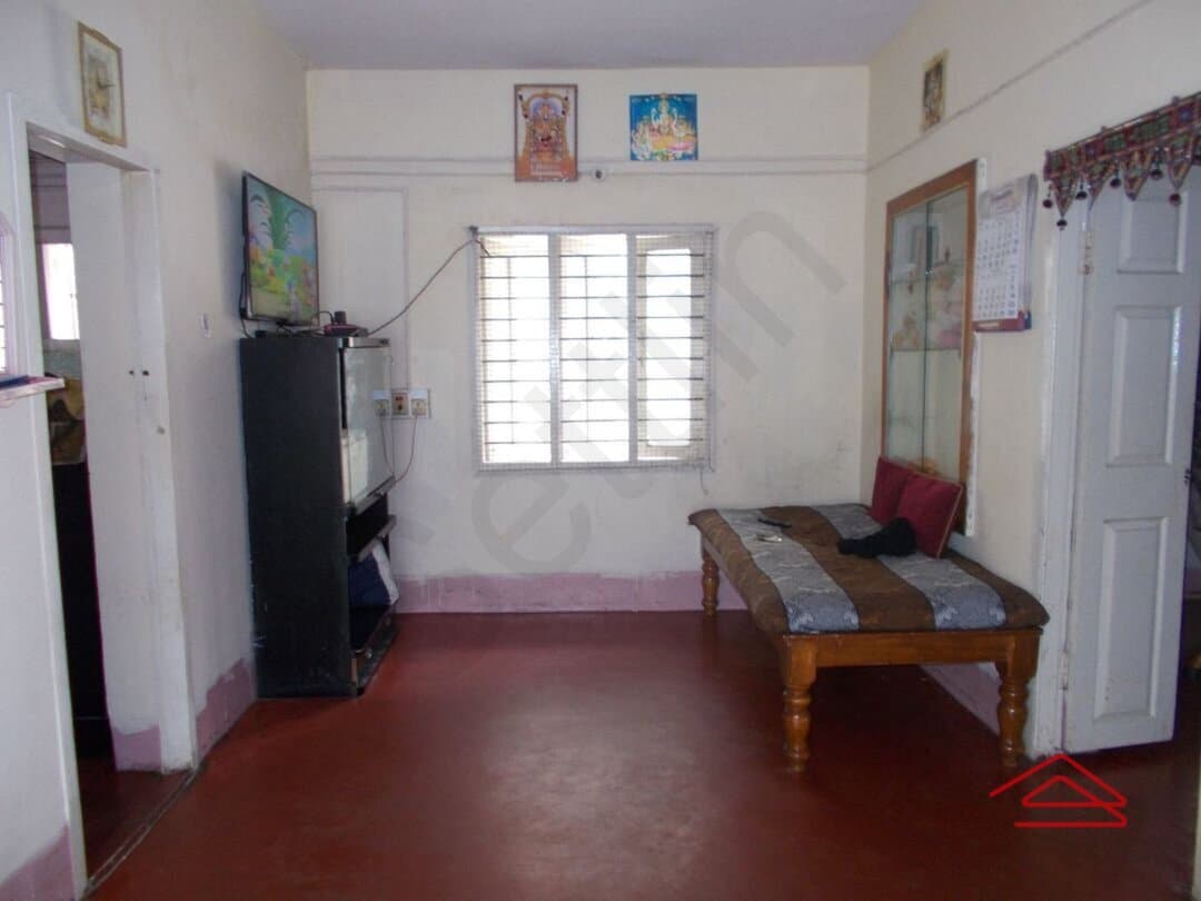 halls-CcRu.jpg
