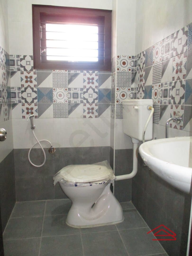 bathrooms-1592372846137.jpg