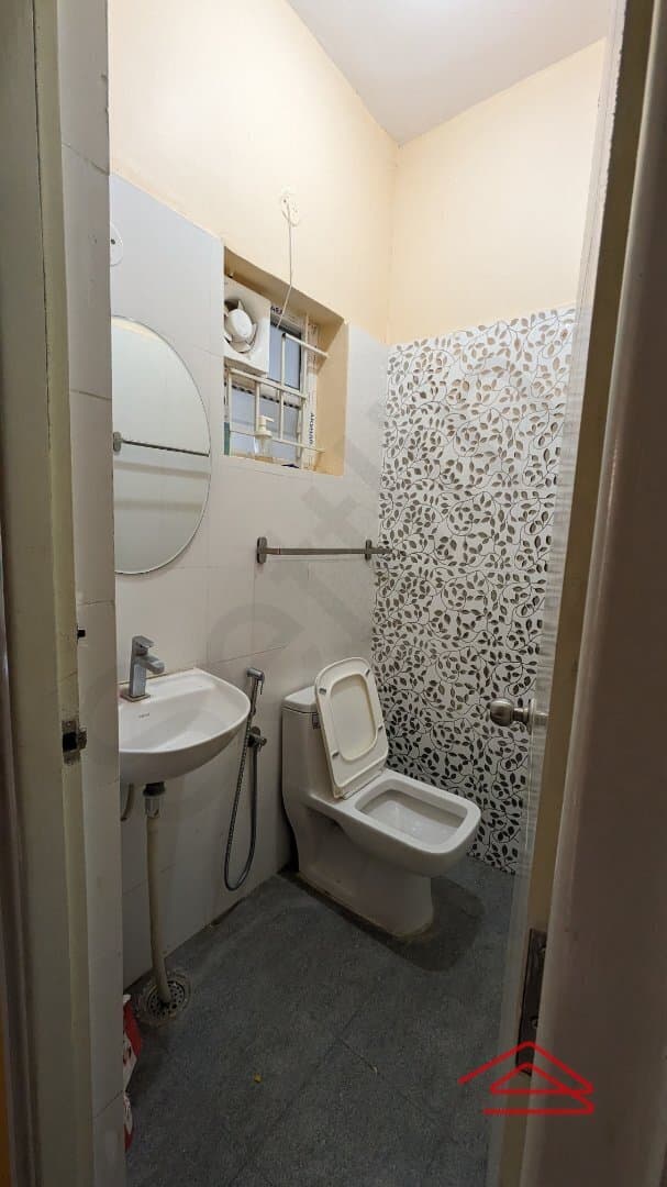 Bathroom 2