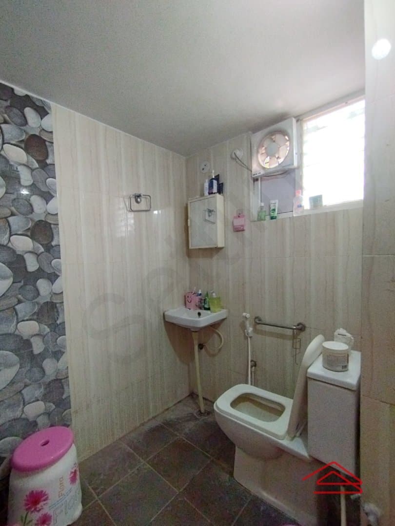 Bathroom 2