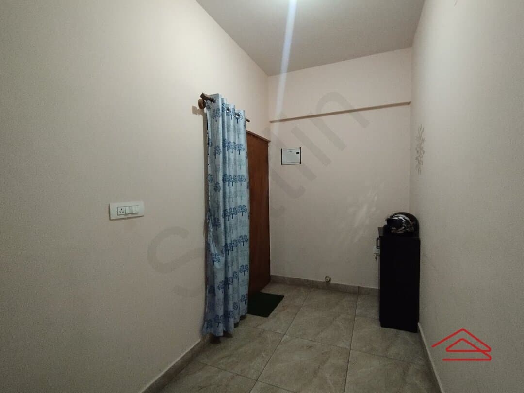 Hall 1