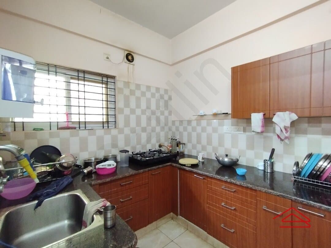 Kitchen 1