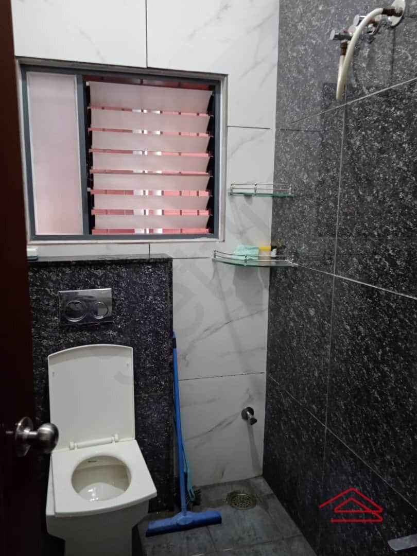 Sub Unit : bathrooms 3