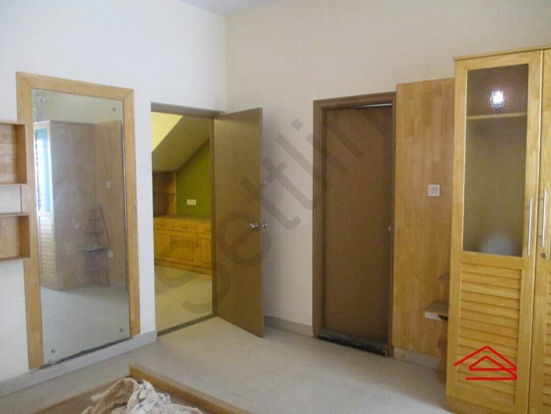 Sub Unit : bedrooms 1