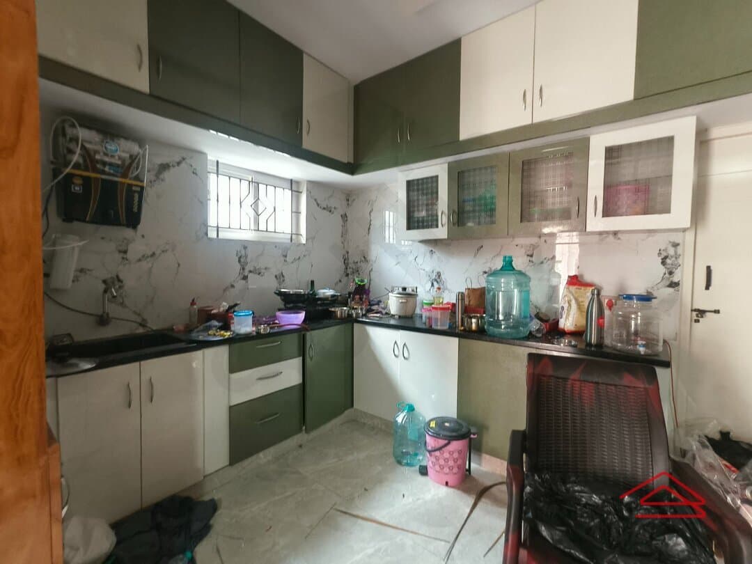kitchens-ZFaQ.jpg