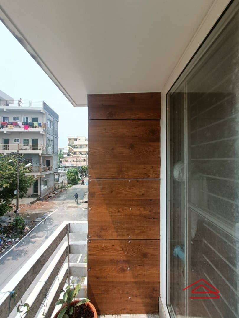 balconies 4