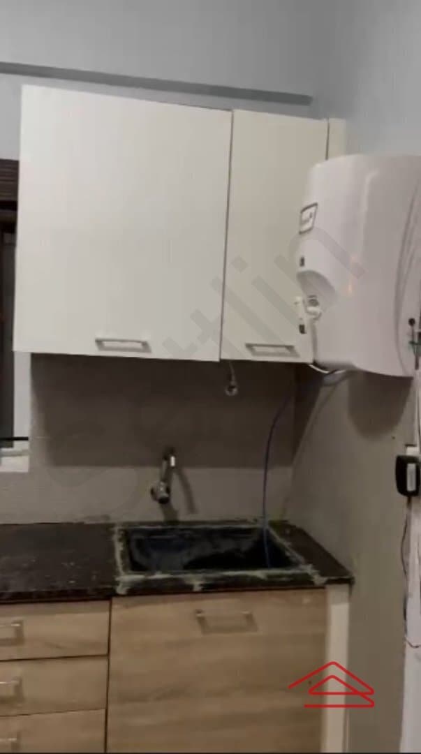 Kitchen 1