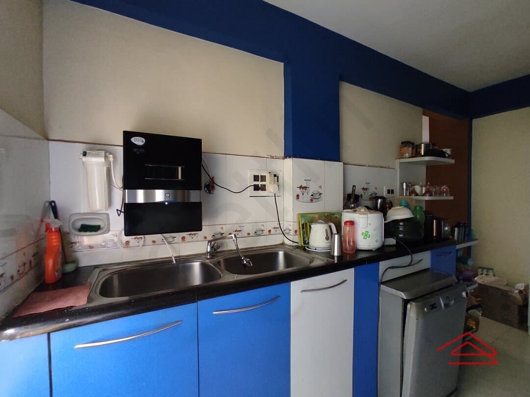 Kitchen 1