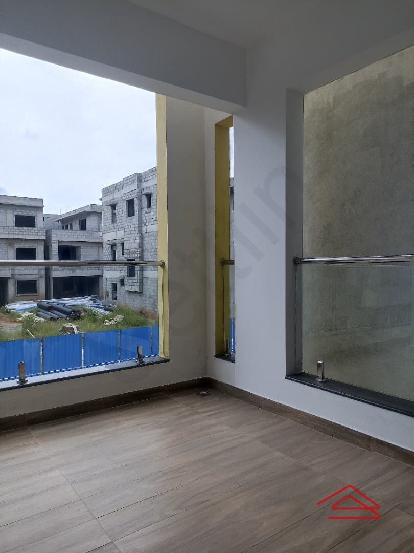 Balcony 1