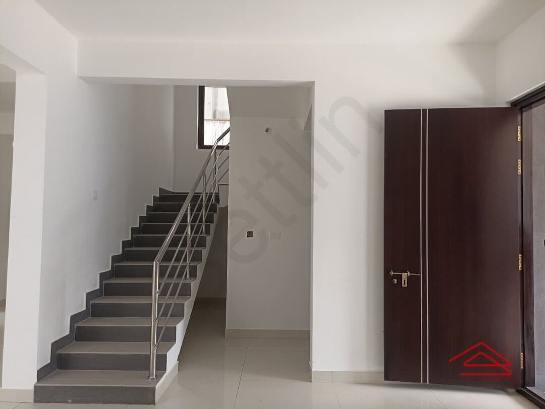 Hall 1