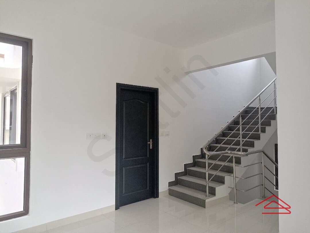 Hall 2