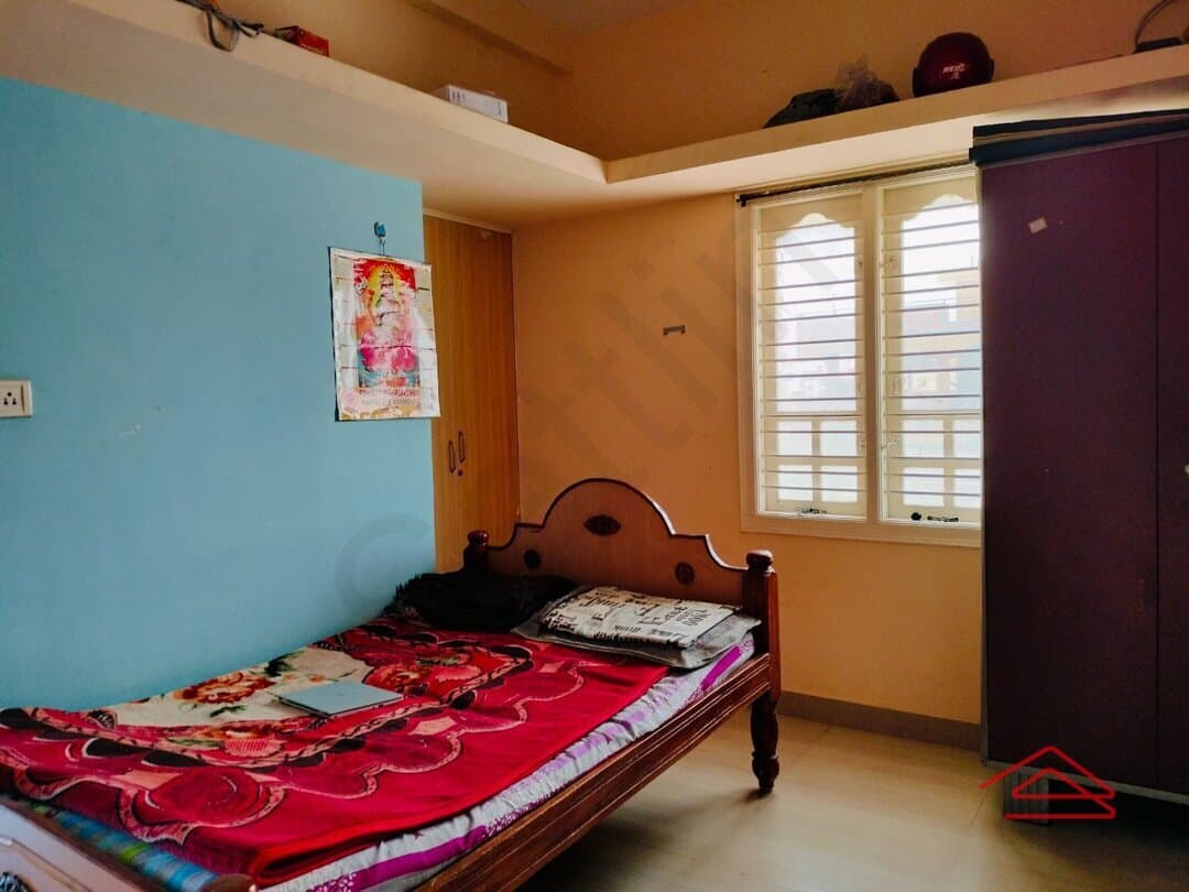 bedrooms-H24o.jpg