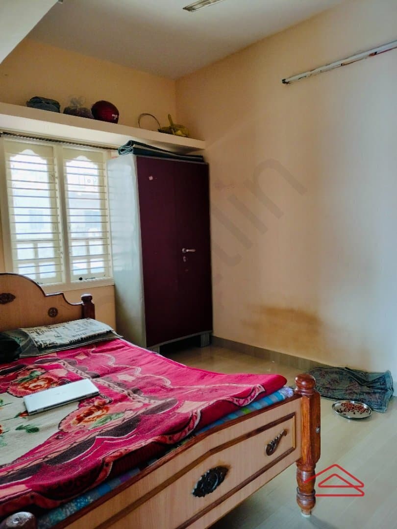 bedrooms-S378.jpg