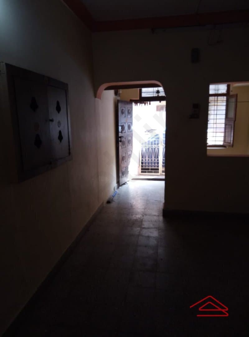 halls-Zato.jpg