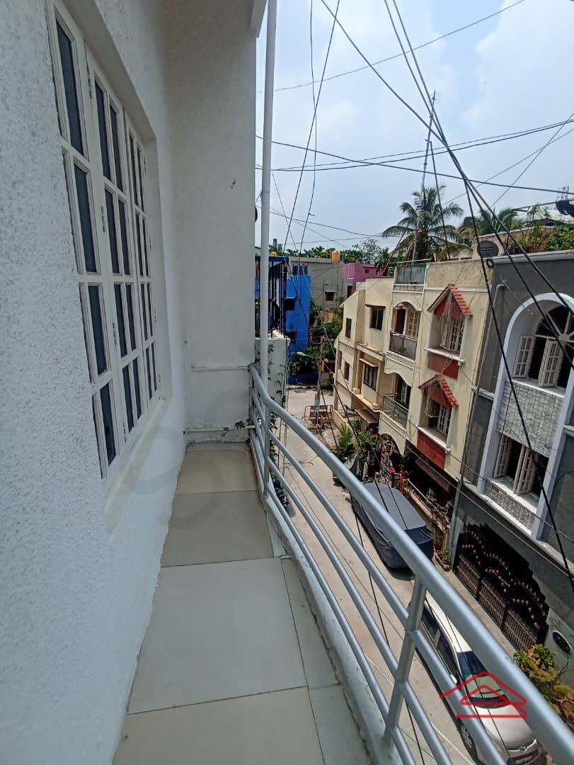 balconies-nBWy.jpg