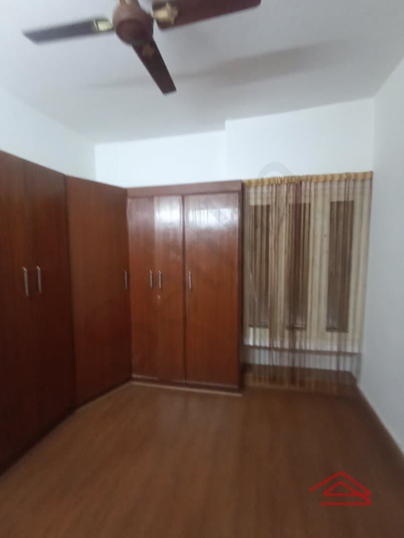 bedrooms-yv75.jpg
