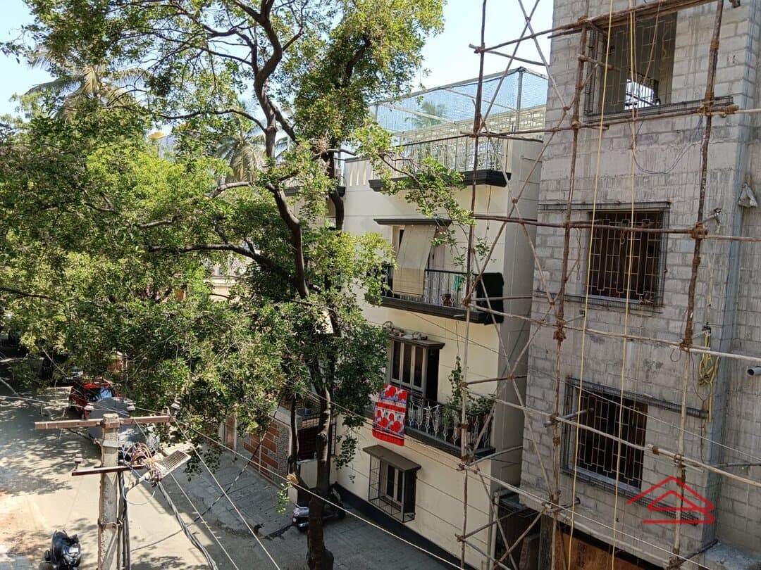 balconies-kzjA.jpg