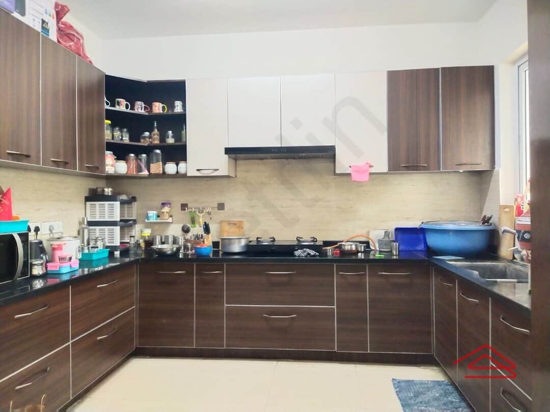 Kitchen 1