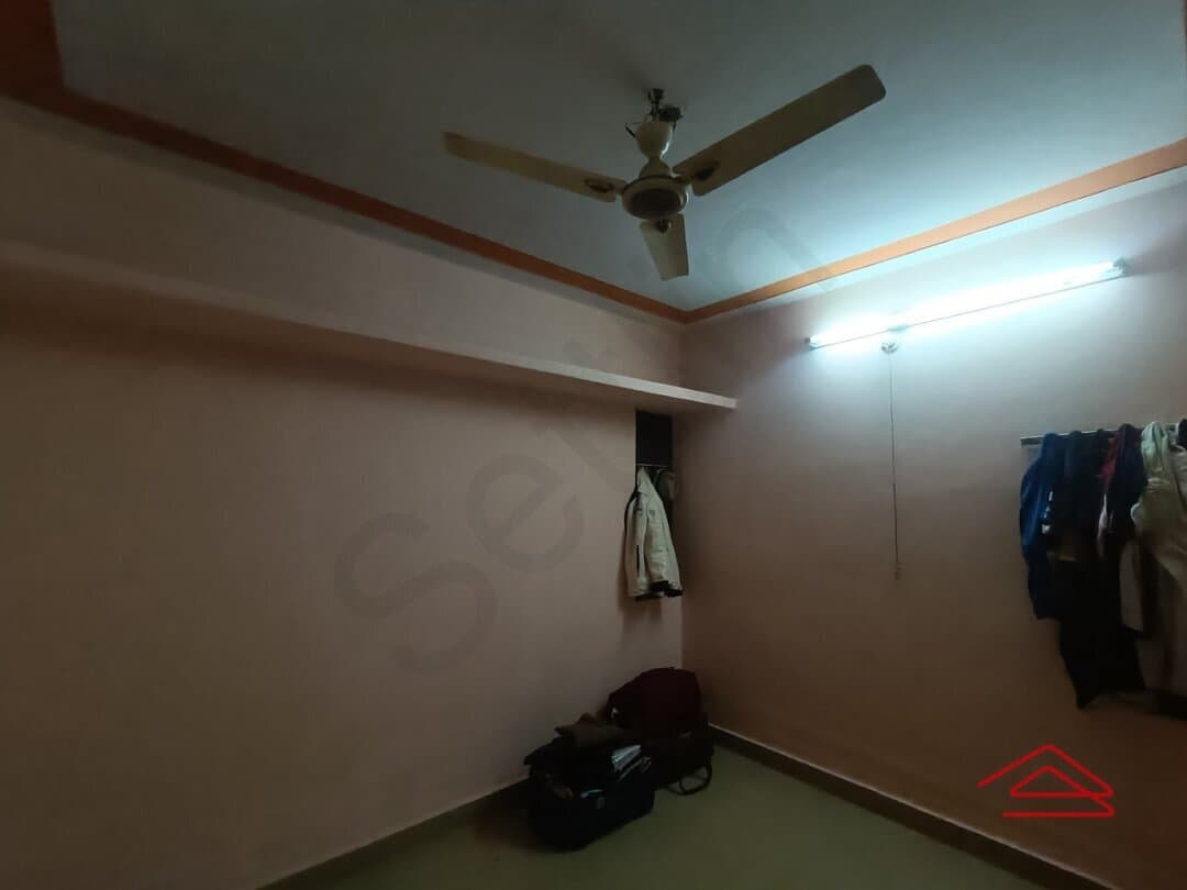bedrooms-nR6v.jpg