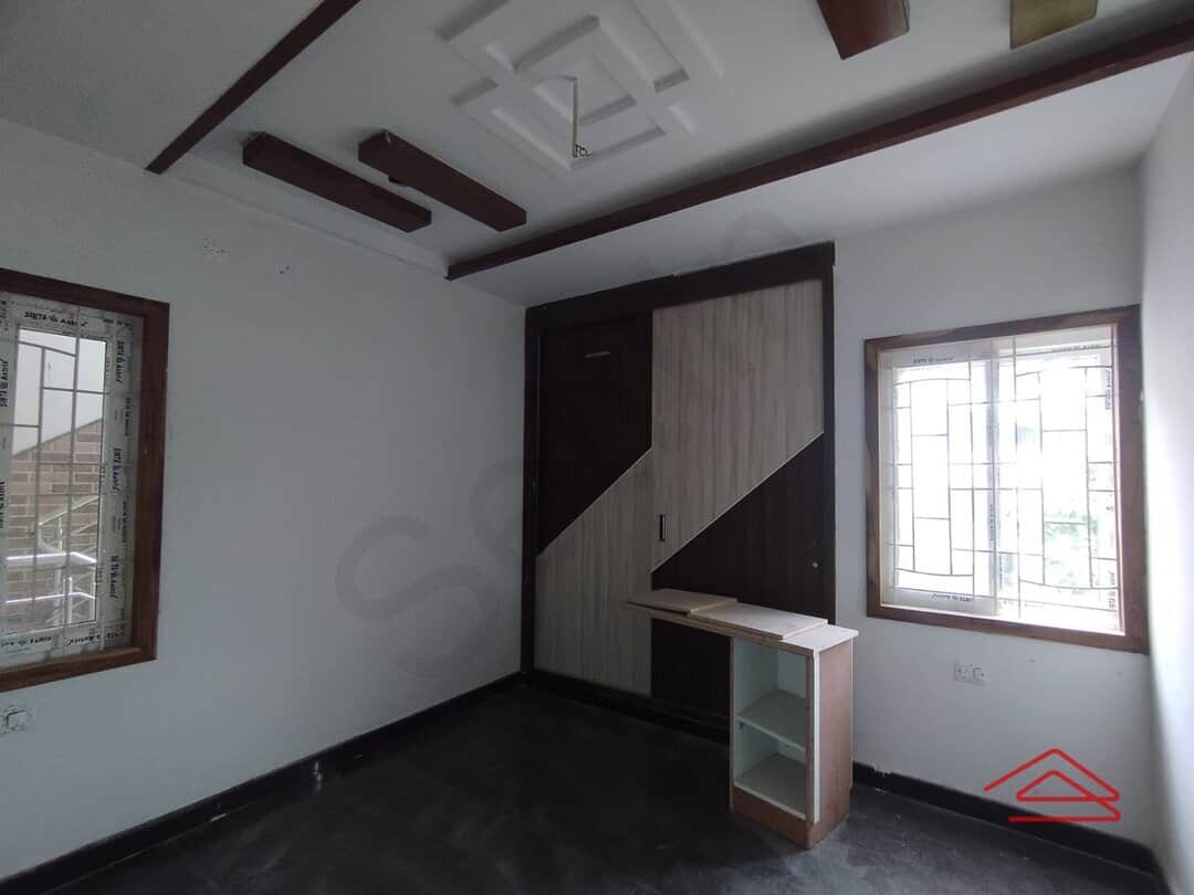 Sub Unit : bedrooms 1