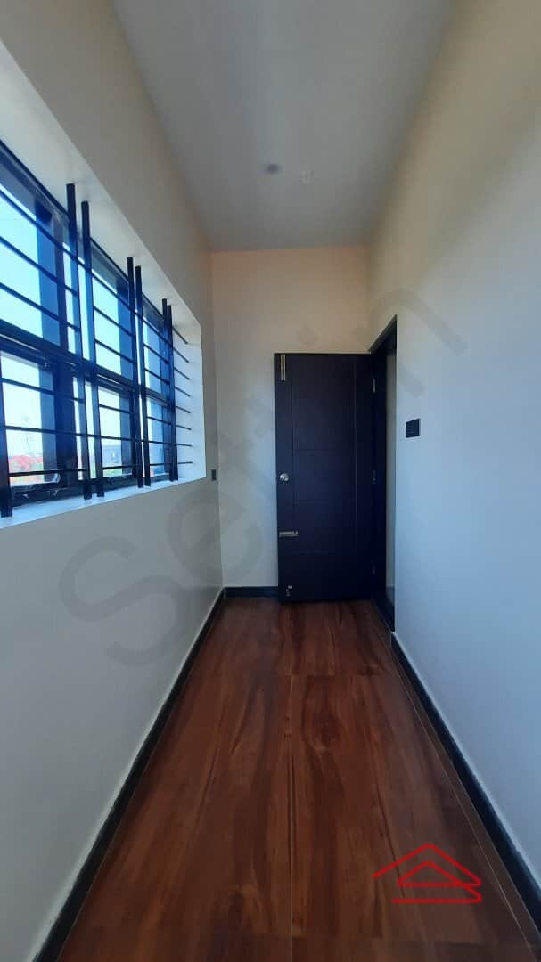 balconies-38kY.jpg