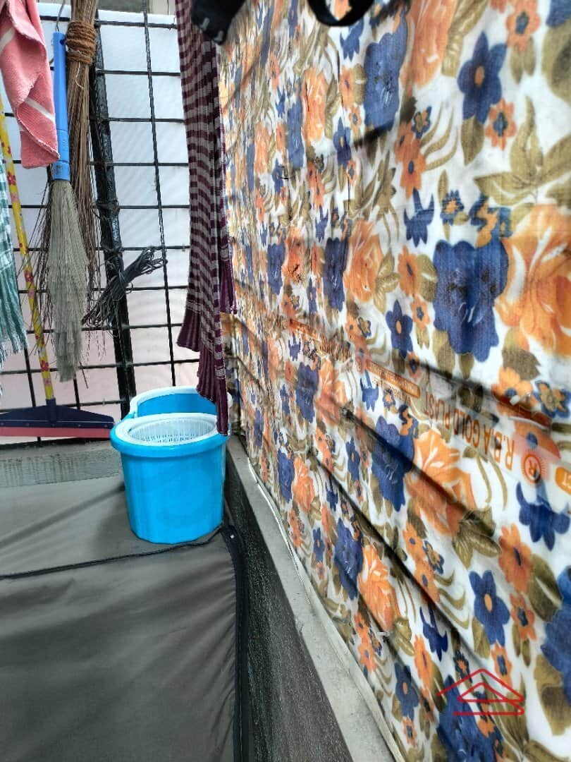 Sub Unit : balconies 1