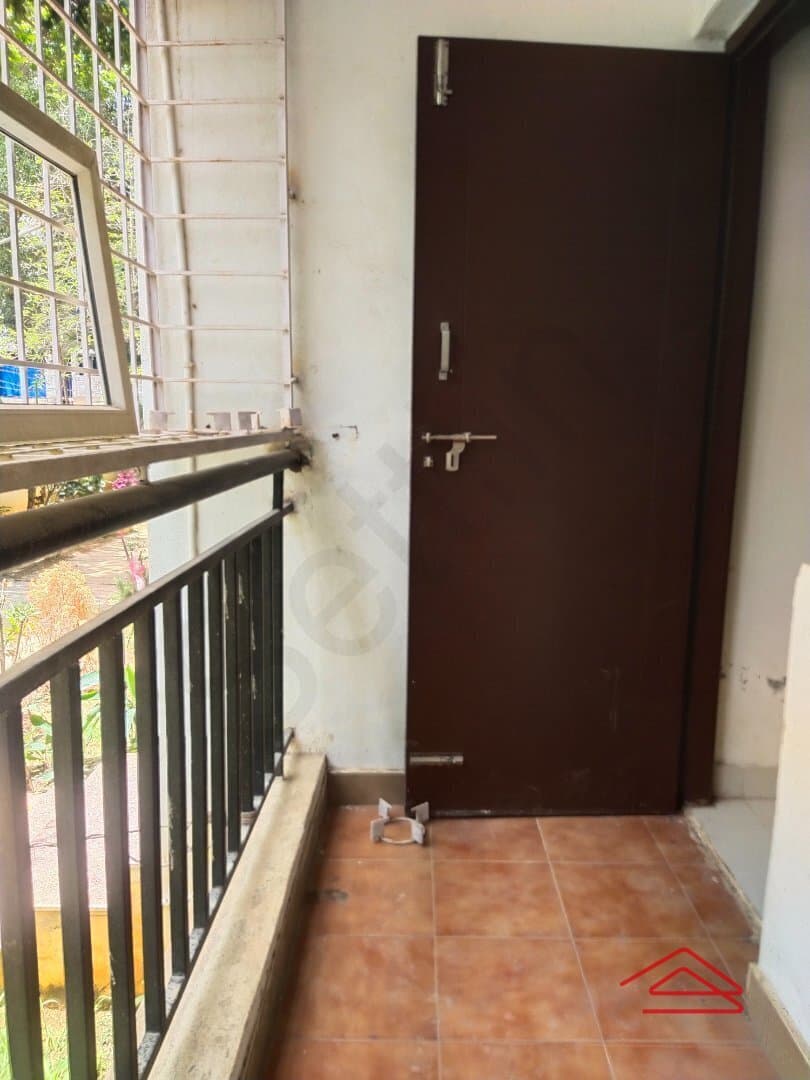 Balcony 2