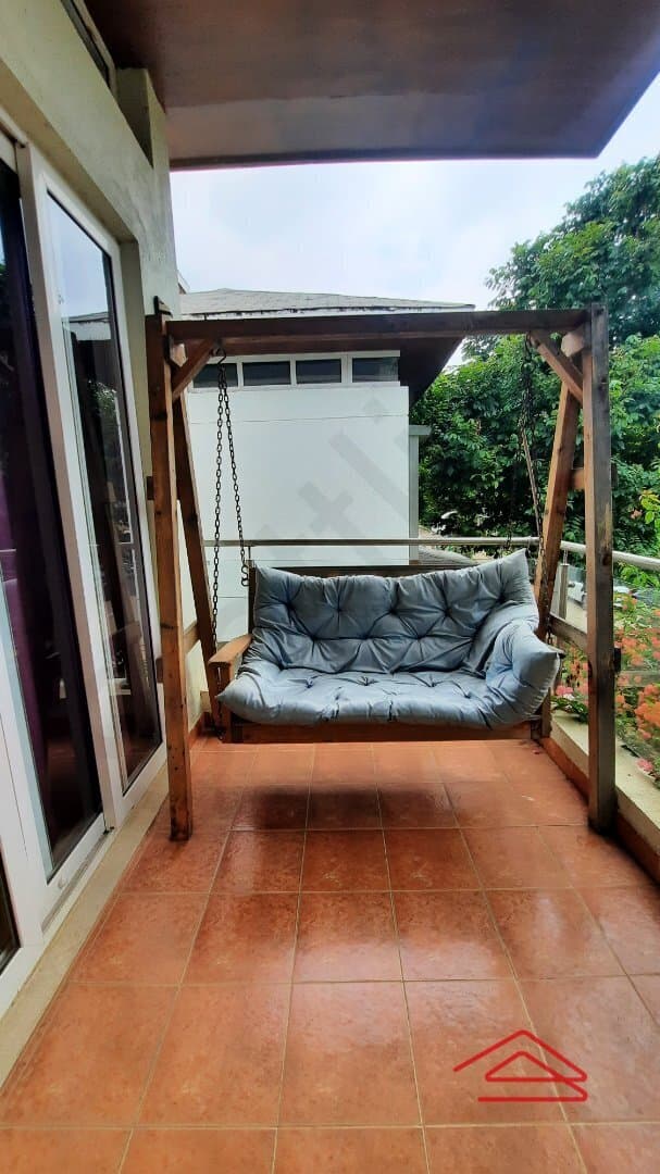 Balcony 4