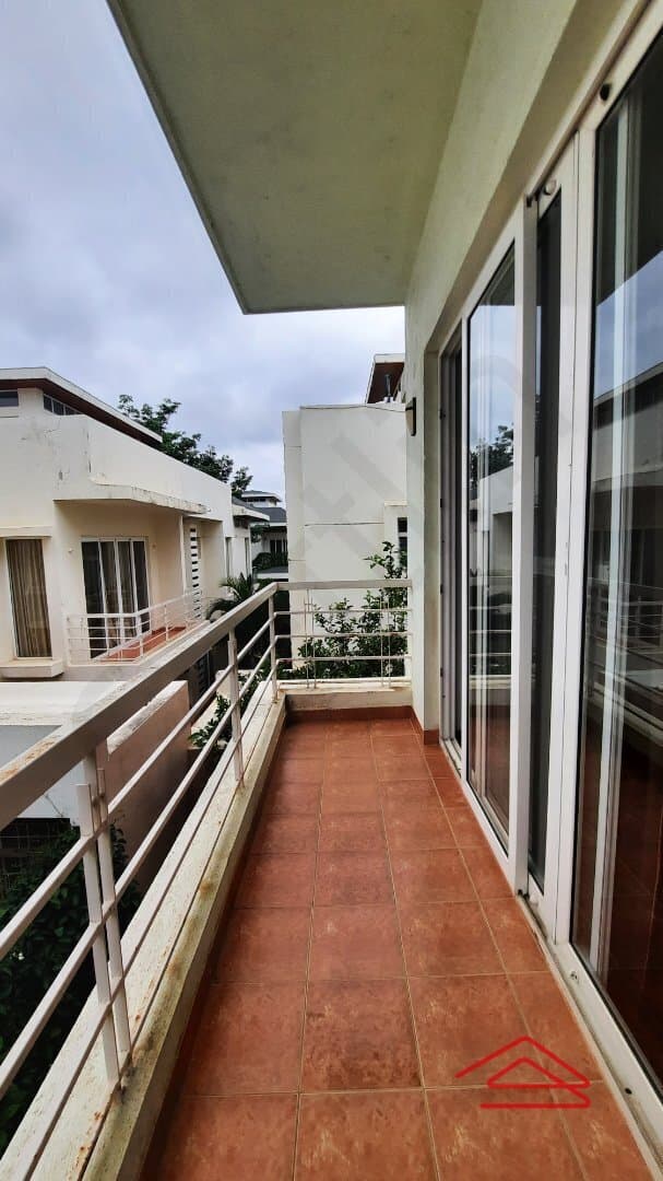 Balcony 3