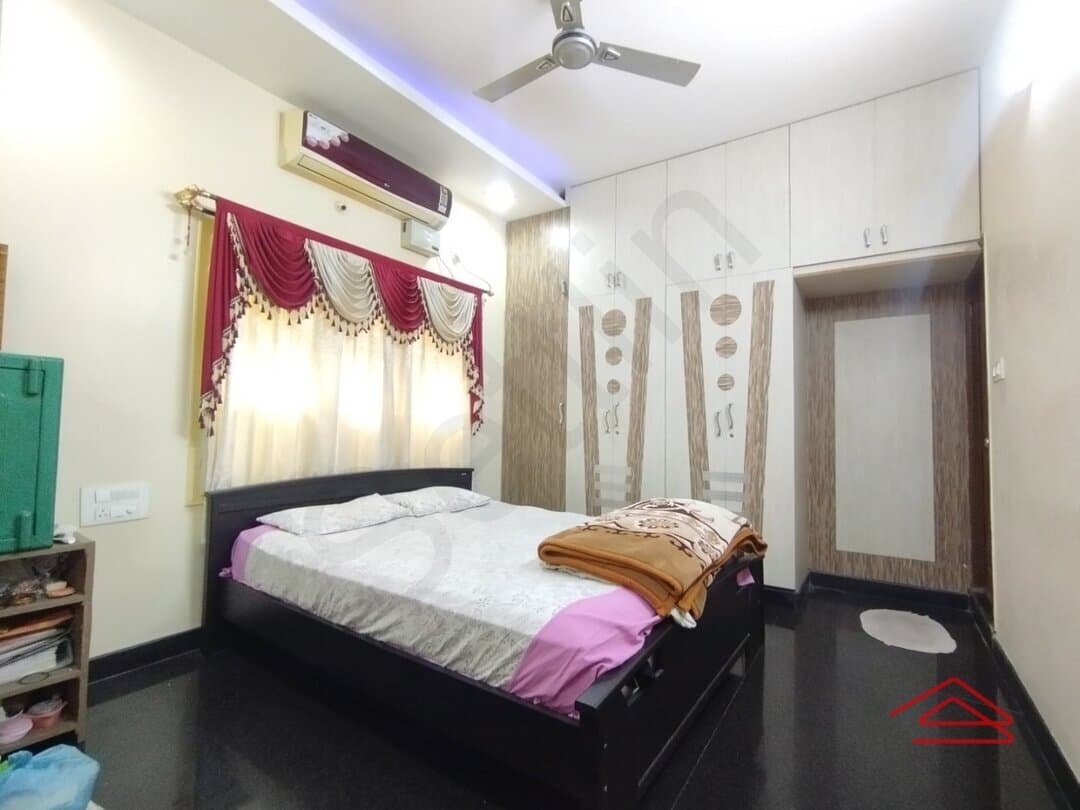bedrooms-FYgc.jpg