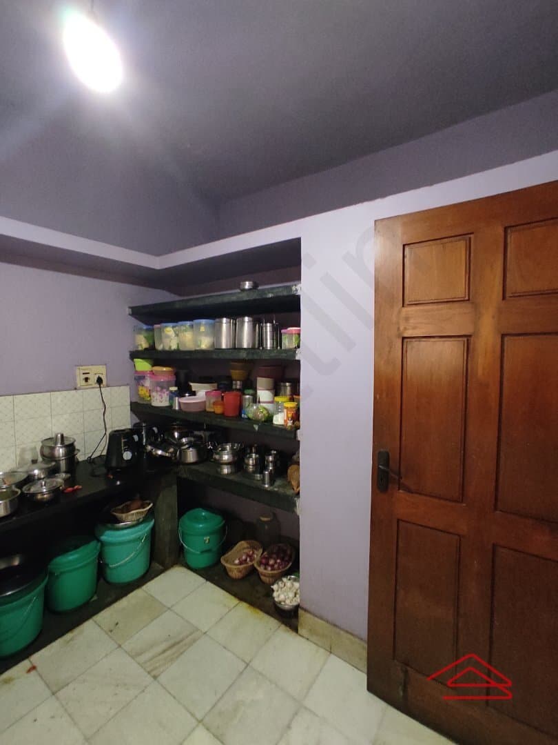 kitchens-QHHw.jpg