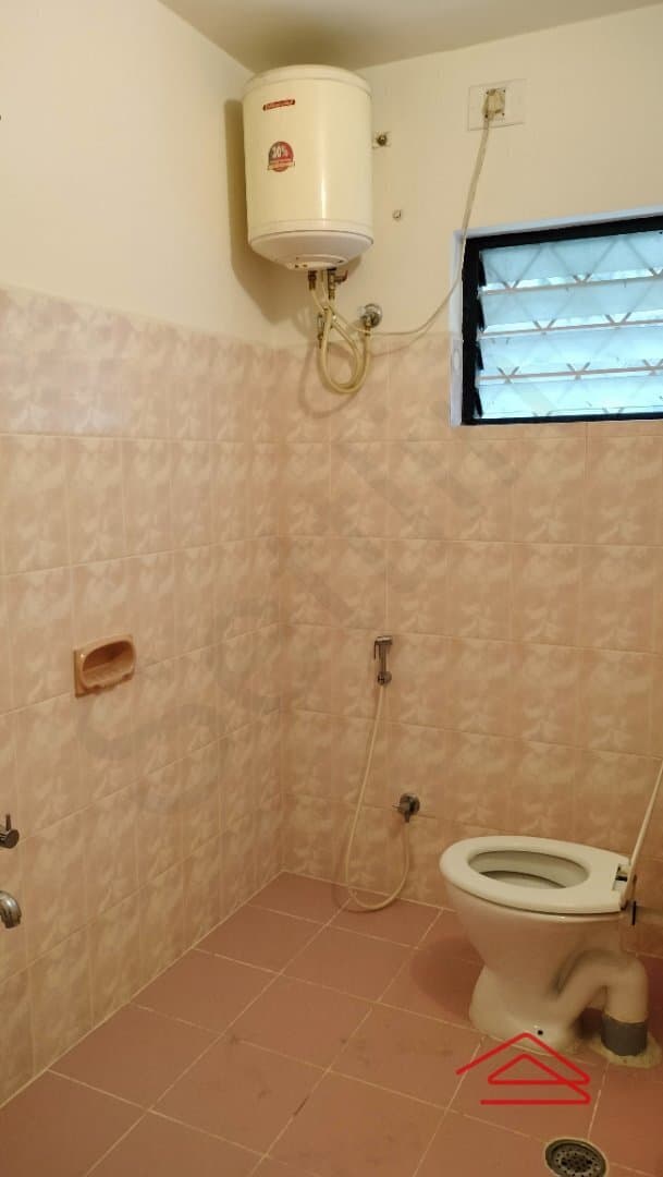 bathrooms-K3TG.jpg
