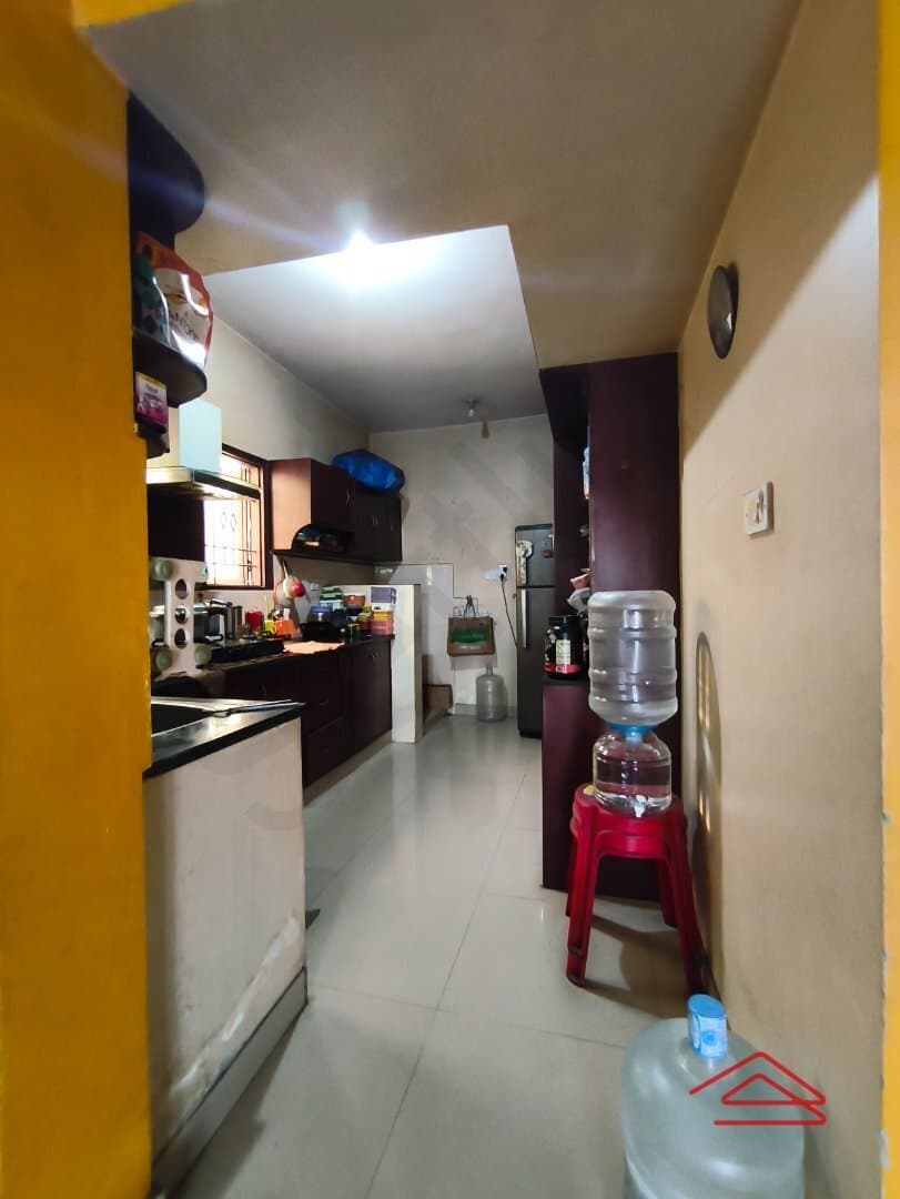 Kitchen 1