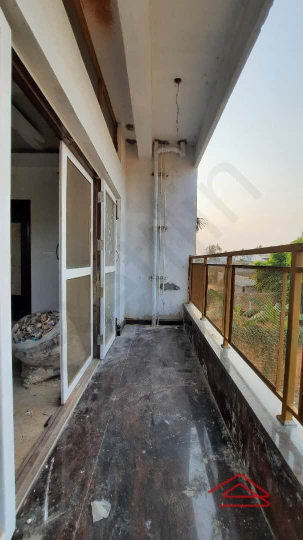 balconies-ckKD.jpg