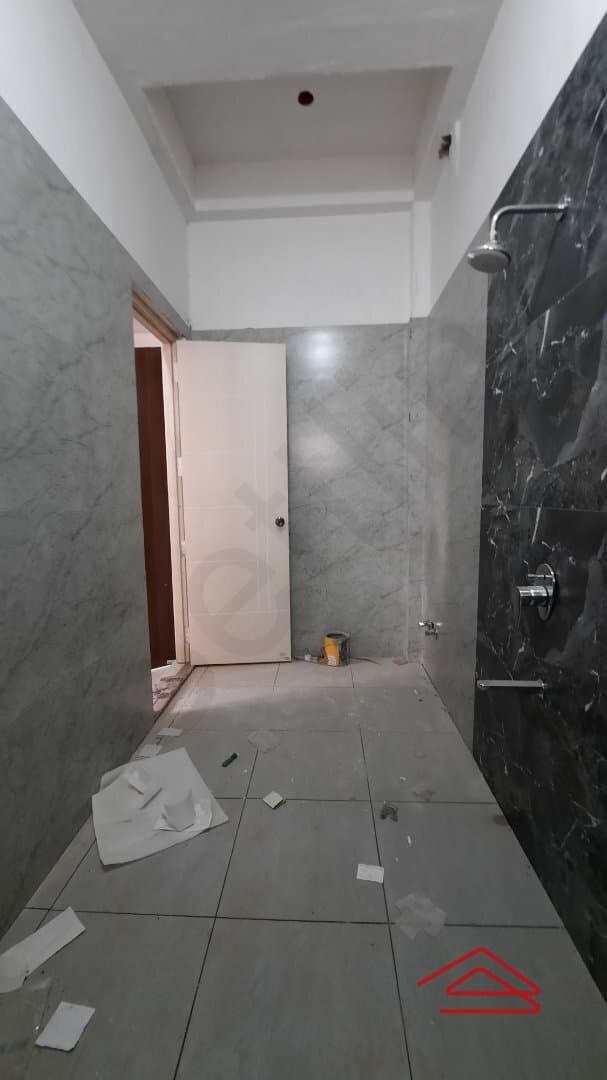 bathrooms-Fr6v.jpg