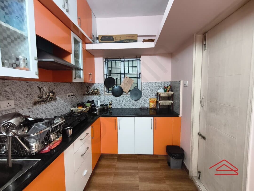 Kitchen 1