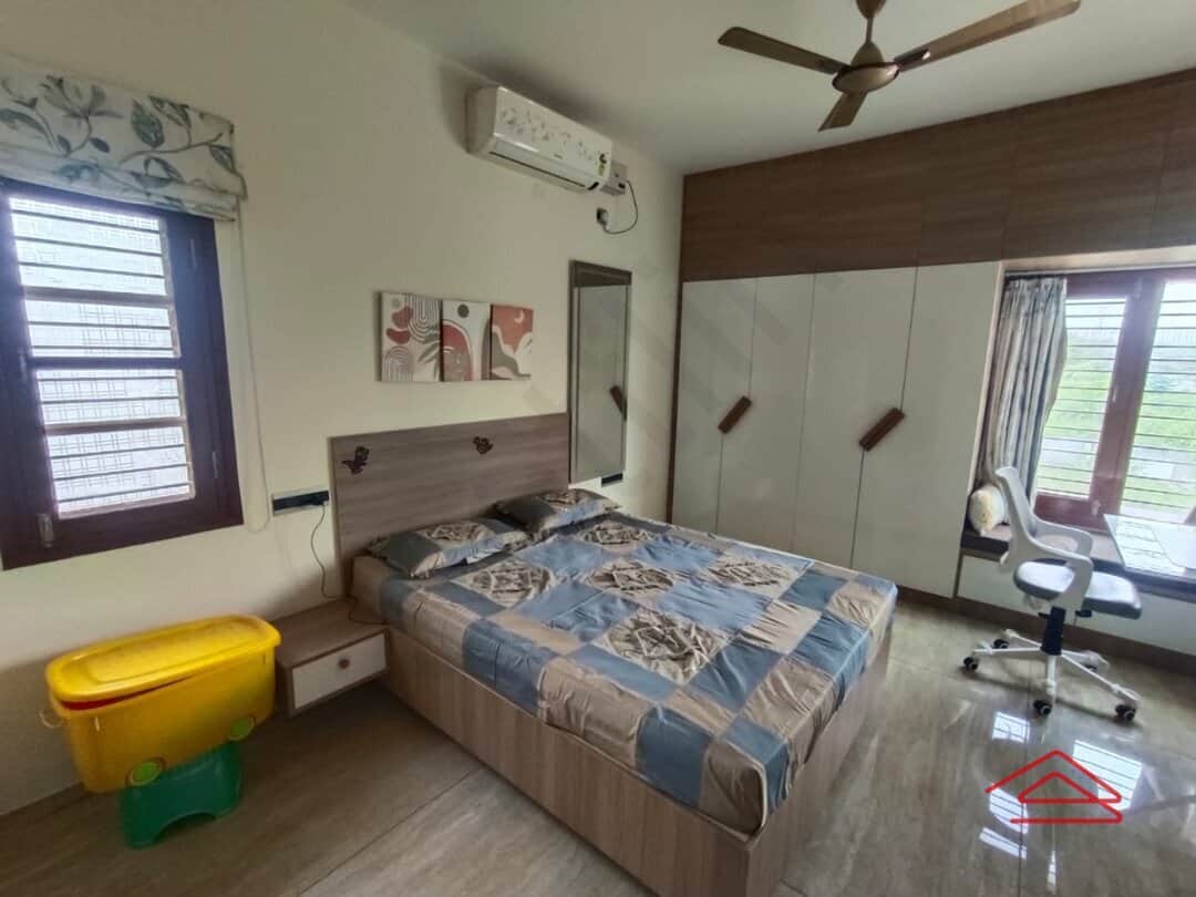 Sub Unit : bedrooms 1