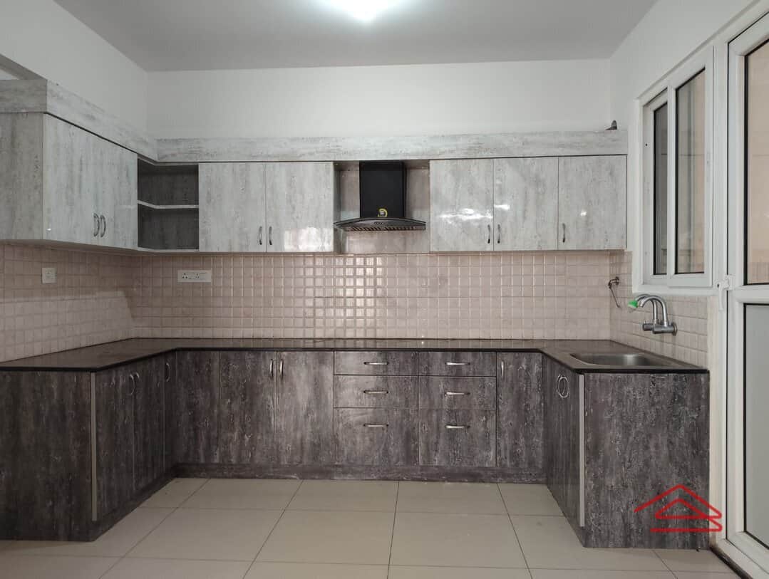 Kitchen 1