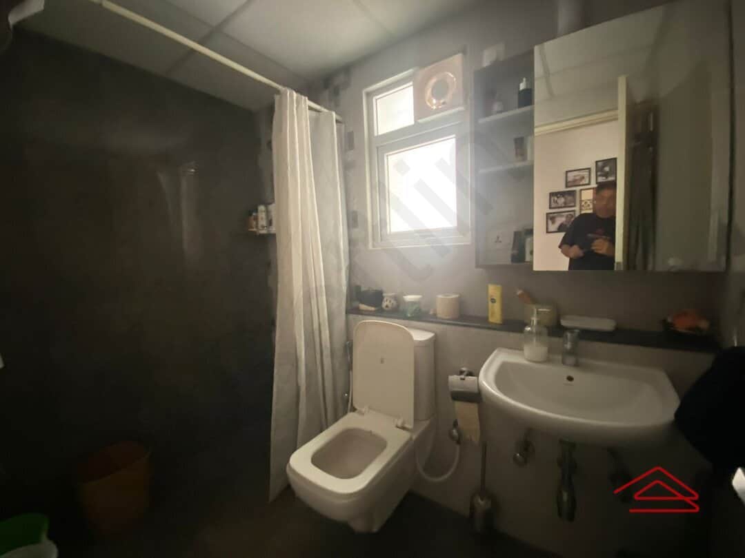 Bathroom 2