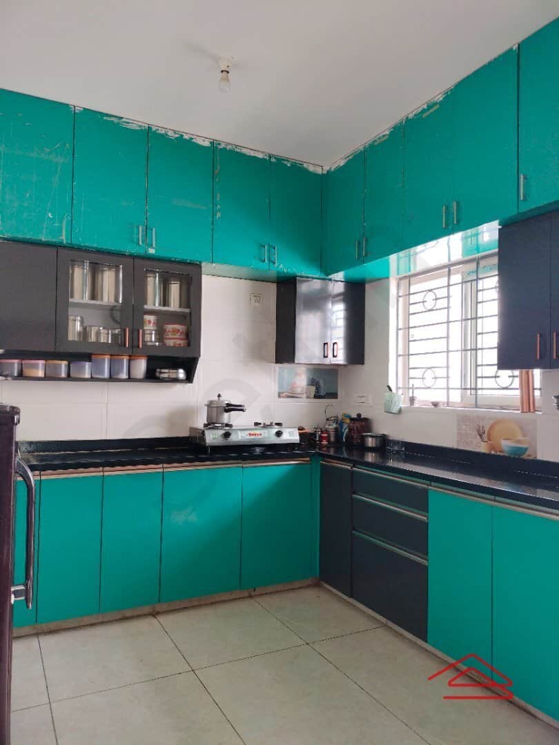 Kitchen 1