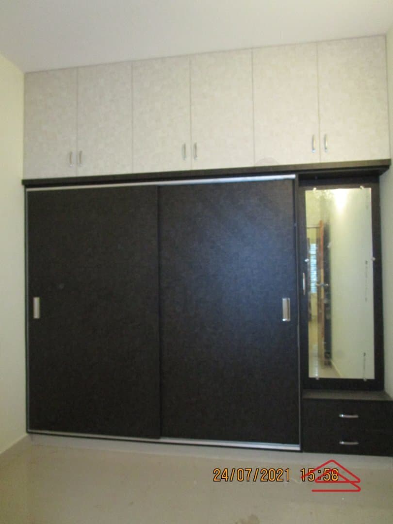 bedrooms-yPNr.jpg