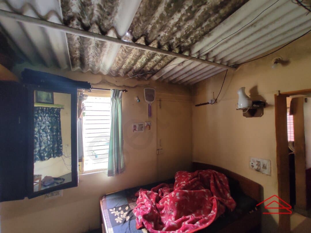 bedrooms-HLor.jpg