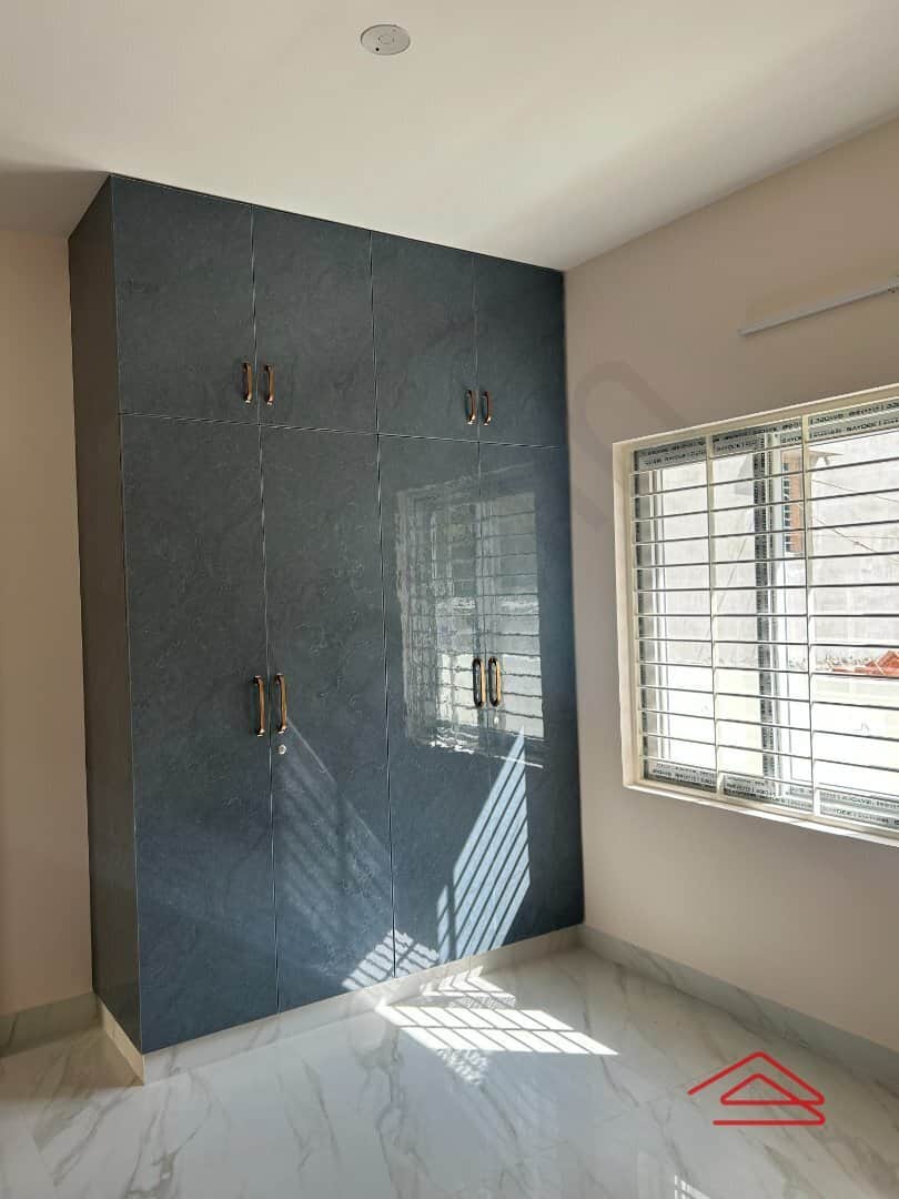 Sub Unit : bedrooms 1