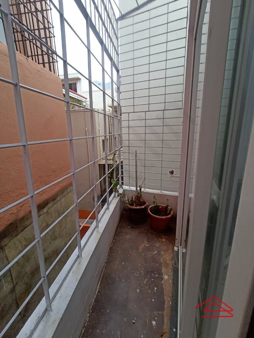 balconies-Qyf4.jpg