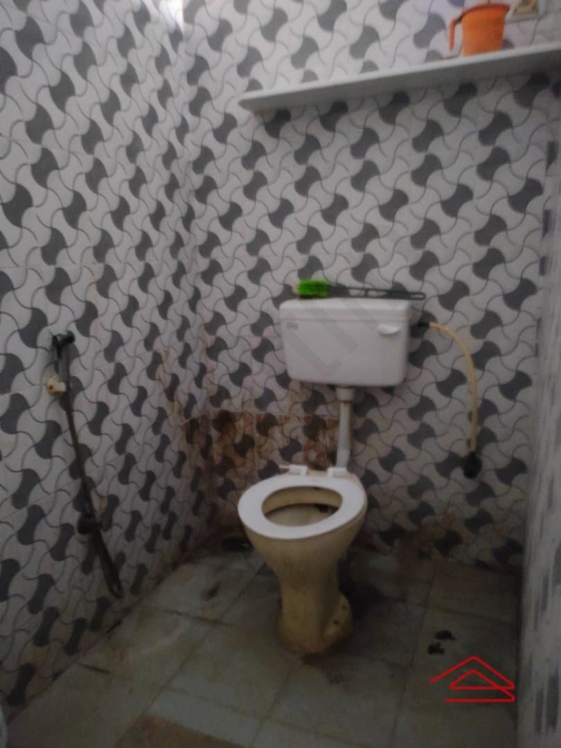 bathrooms-evtj.jpg